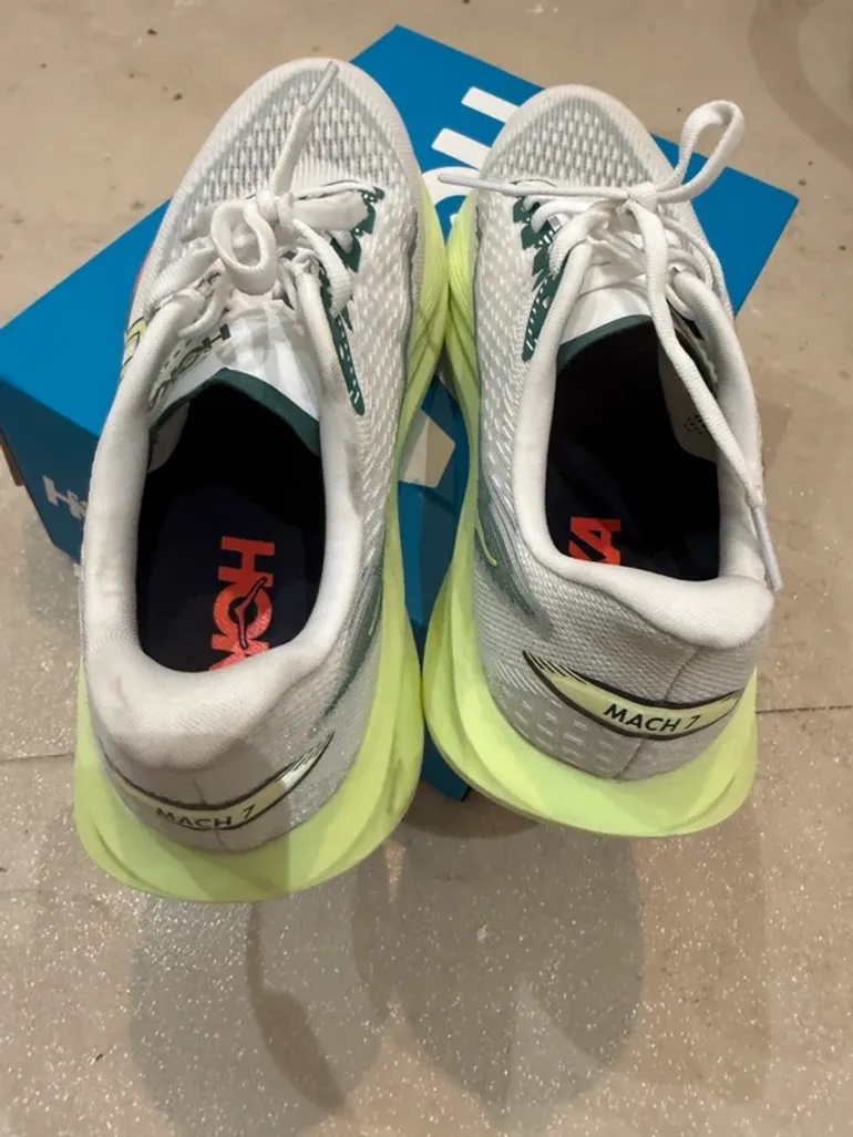 Used Hoka Mach 7 bike — image 2 of 3