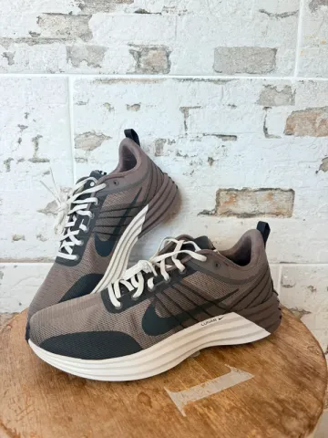 Gebrauchtes Nike Lunar Roam Running Shoes