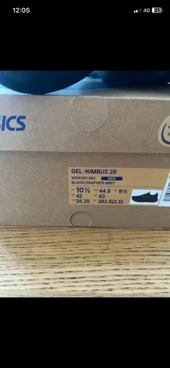Used Asics Gel Nimbus 28 bike — image 4 of 5