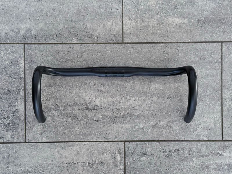 Used Zipp SL-70 Ergo Carbon Handlebar Cockpit