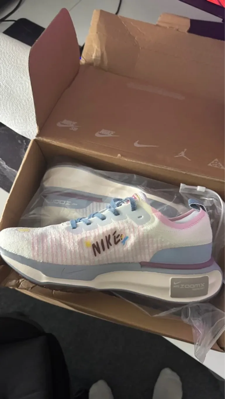 Used Nike ZoomX bike — image 2 of 5