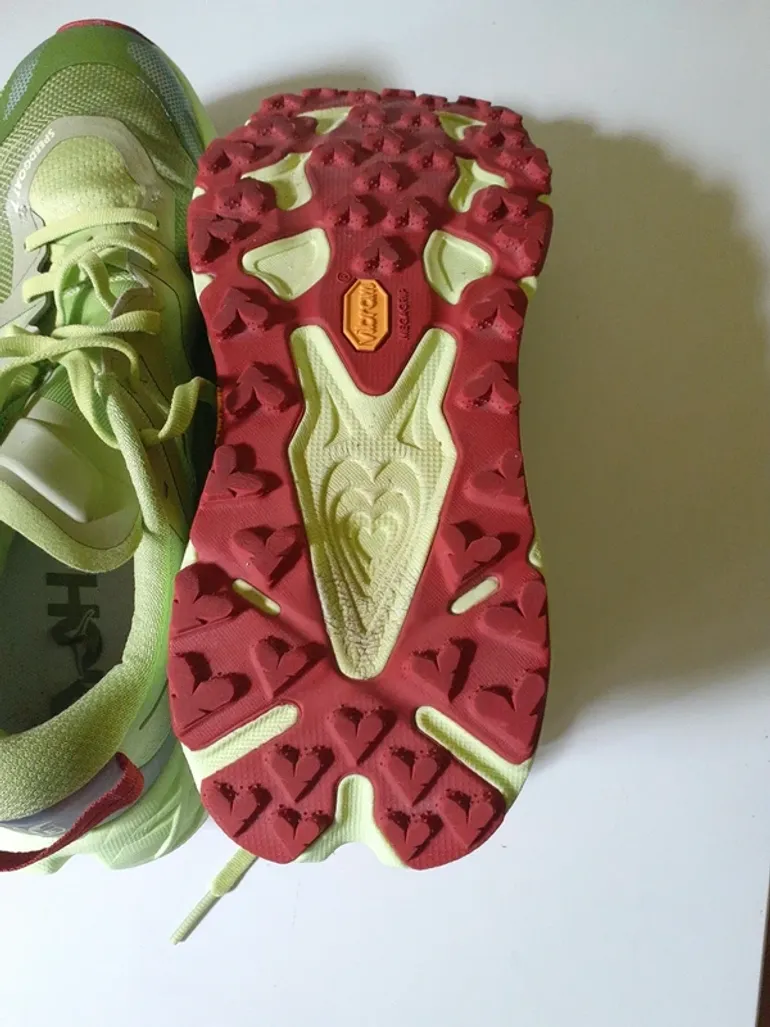 Used Hoka Speedgoat 7 bike — image 3 of 6