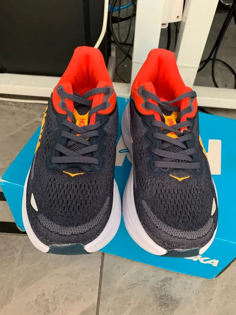 Hoka Bondi 9 bike usato — immagine 4 di 7