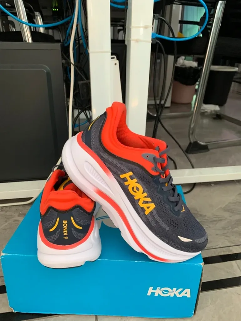 Hoka Bondi 9 bike usato — immagine 7 di 7