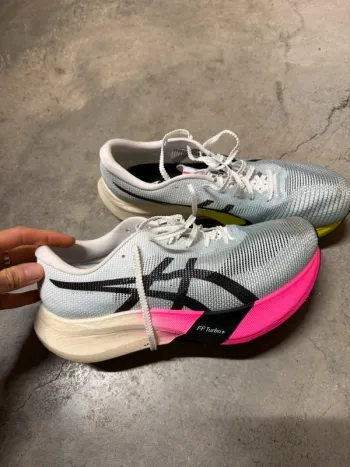 Used Asics Metaspeed Edge bike — image 2 of 5
