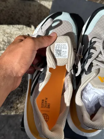 Used Adidas Ultra Boost Light C.RDY bike — image 9 of 10