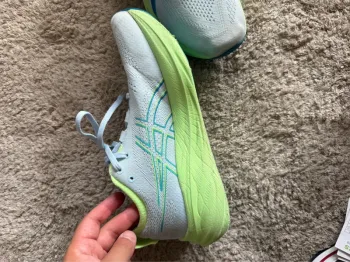 Used Asics Gel Nimbus 26 bike — image 7 of 7