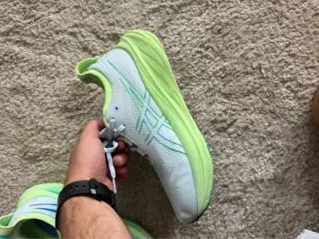 Used Asics Gel Nimbus 26 bike — image 6 of 7