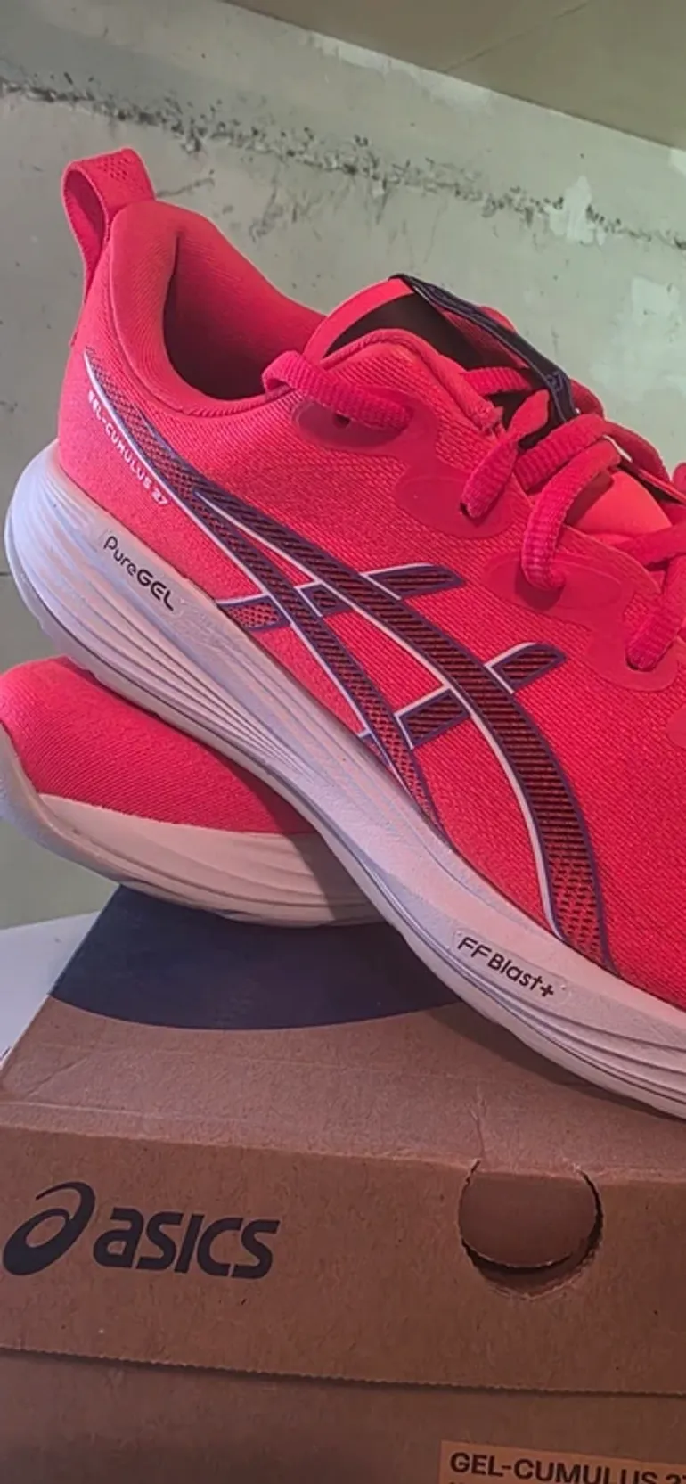 Used Asics Cumulus 27 bike — image 2 of 5
