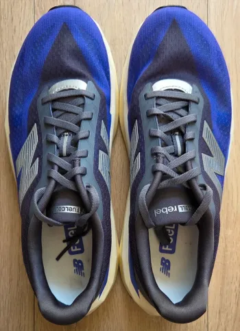 Used New Balance Rebel V5 bike — image 2 of 9