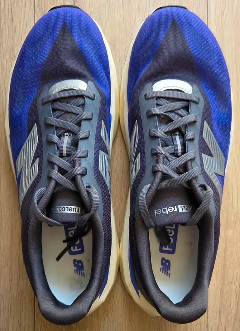 Used New Balance Rebel V5 bike — image 2 of 9