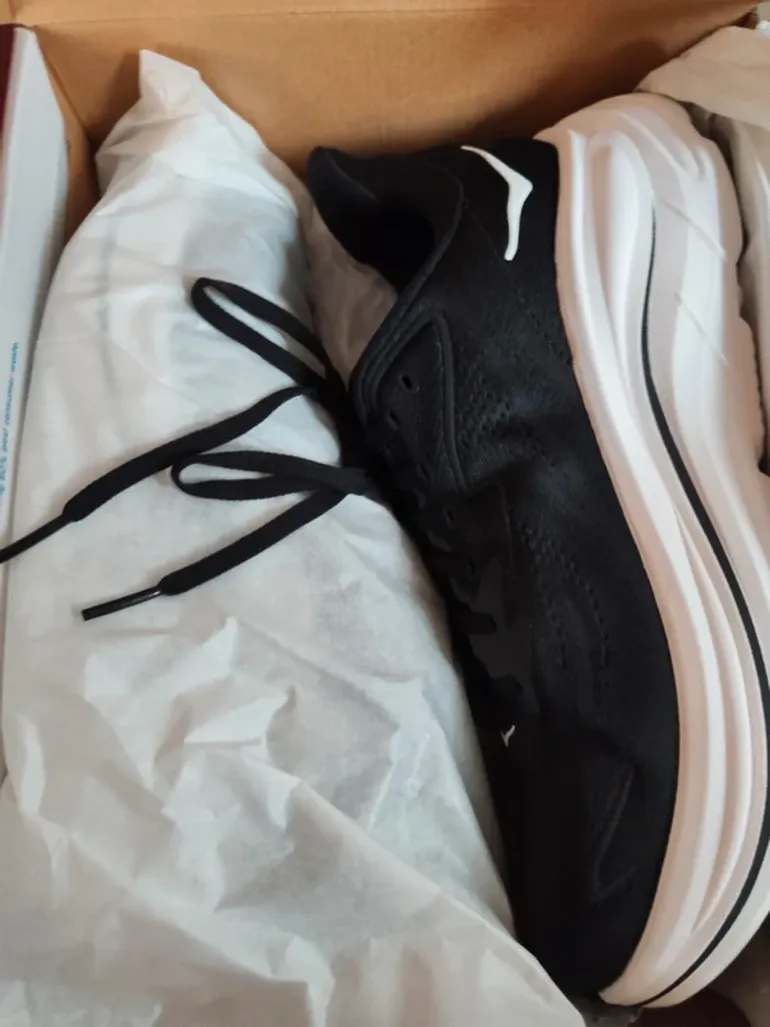 Hoka Clifton 10 bike usato — immagine 2 di 7