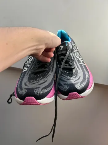 Used Hoka Mach X bike — image 11 of 11