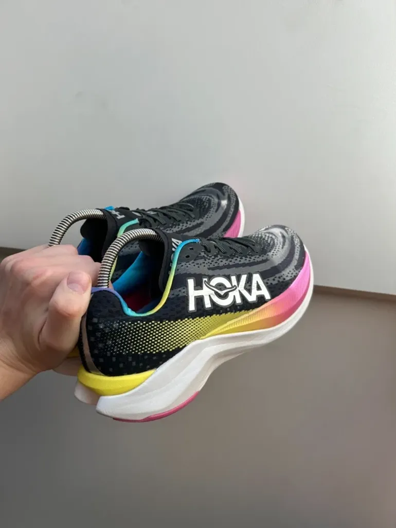 Used Hoka Mach X bike — image 3 of 11