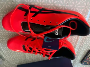 Used Asics Hypersprint 7 bike — image 4 of 5