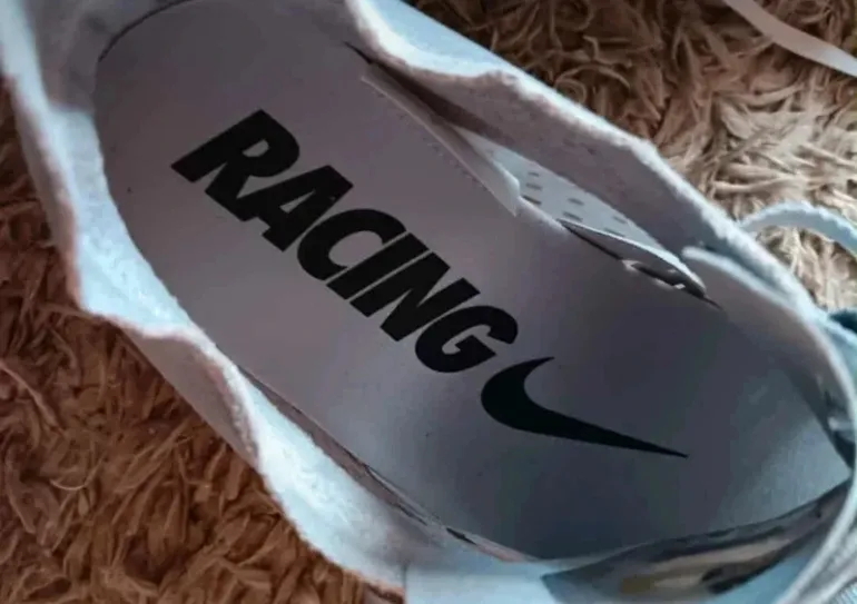 Nike Zoom Fly SP bike usato — immagine 4 di 9