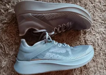 Nike Zoom Fly SP bike usato — immagine 7 di 9