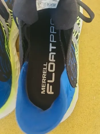 New Balance Fresh Foam More v3 bike usato — immagine 7 di 7