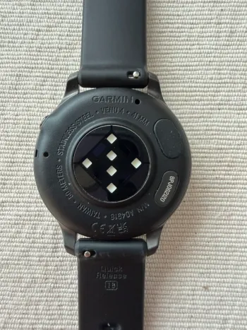 Used Garmin Venu 4 bike — image 4 of 14