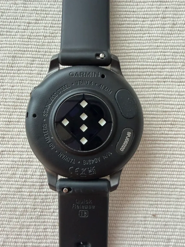 Used Garmin Venu 4 bike — image 4 of 14