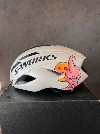 Used Specialized Evade II Helmet Cycling Accessories