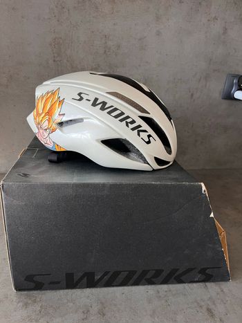 Używany Specialized Evade II Helmet bike — zdjęcie 3 z 6