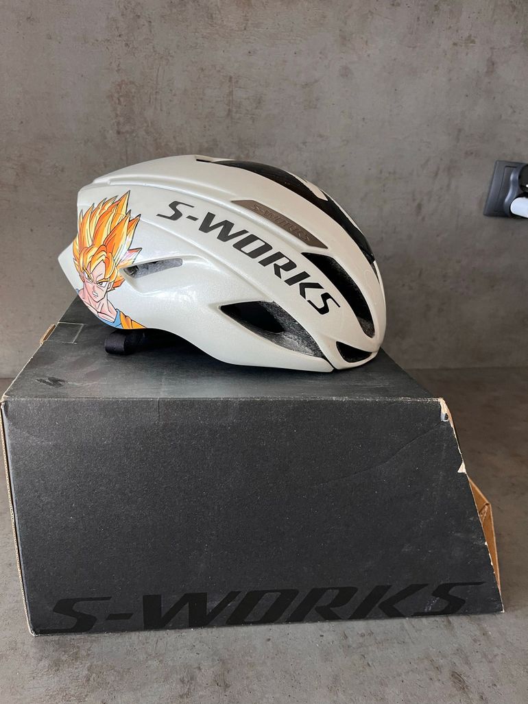 Używany Specialized Evade II Helmet bike — zdjęcie 3 z 6