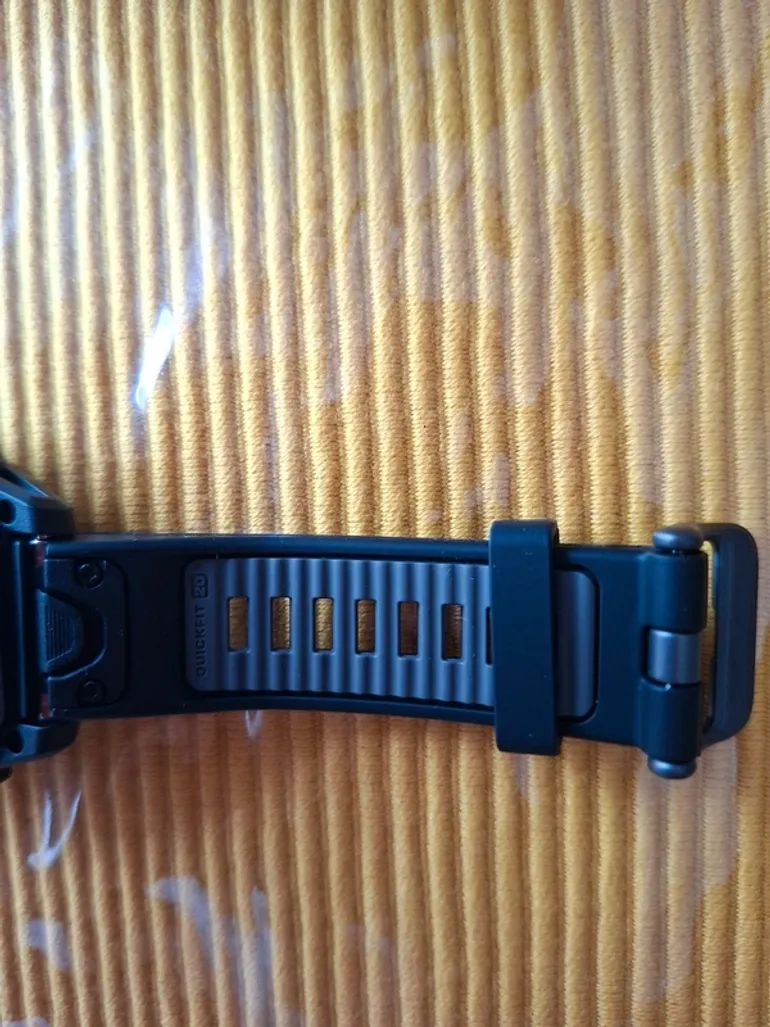 Used Garmin fenix 8 bike — image 4 of 6