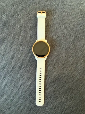 Used Garmin Venu 2s Electronics