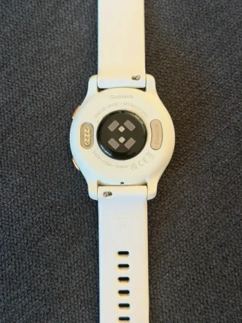 Used Garmin Venu 2s bike — image 2 of 2