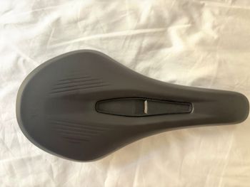 Used Fizik Vento Argo X5 2026 Saddles & Seatposts