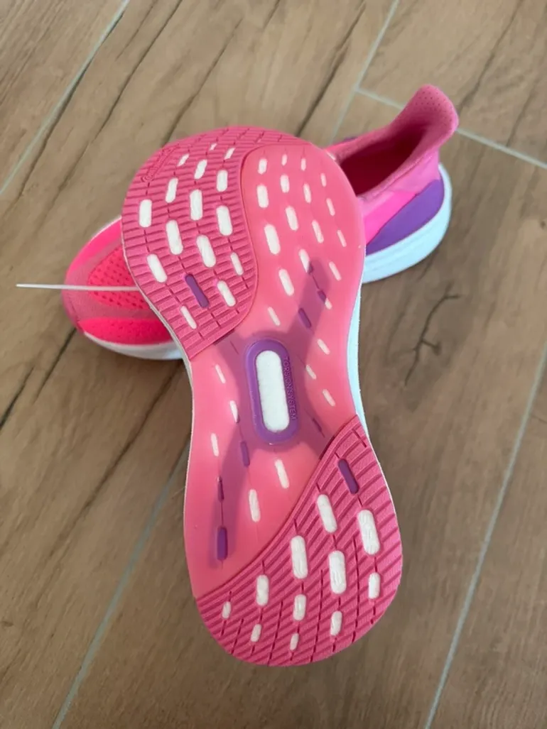 Used Adidas Ultra Boost bike — image 4 of 5