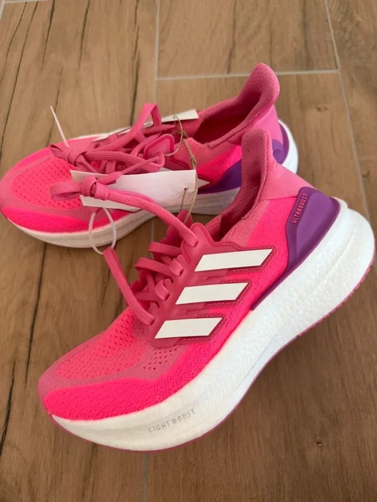 Used Adidas Ultra Boost bike — image 3 of 5