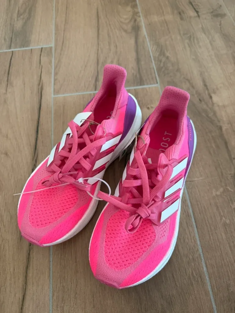 Used Adidas Ultra Boost bike — image 2 of 5