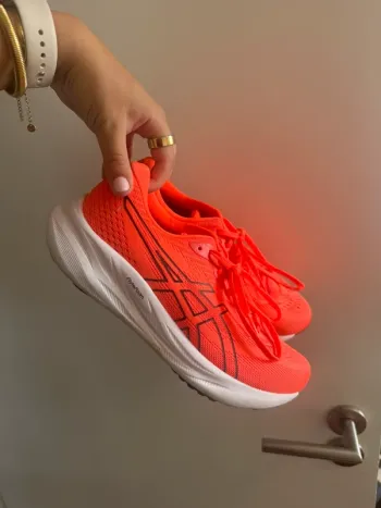 Gebrauchtes Asics Hardloopschoenen Running Shoes