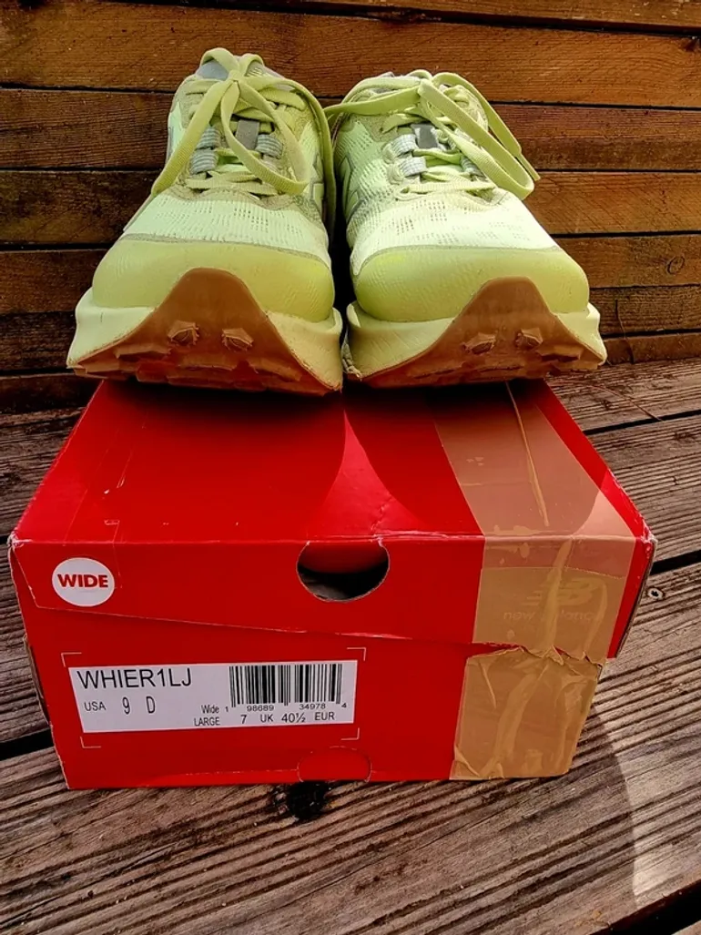 New Balance Hierro V9 bike de segunda mano — imagen 3 de 8