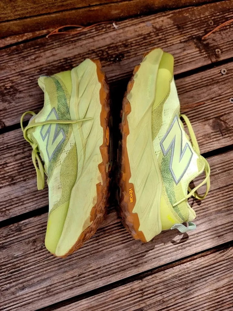New Balance Hierro V9 bike de segunda mano — imagen 4 de 8