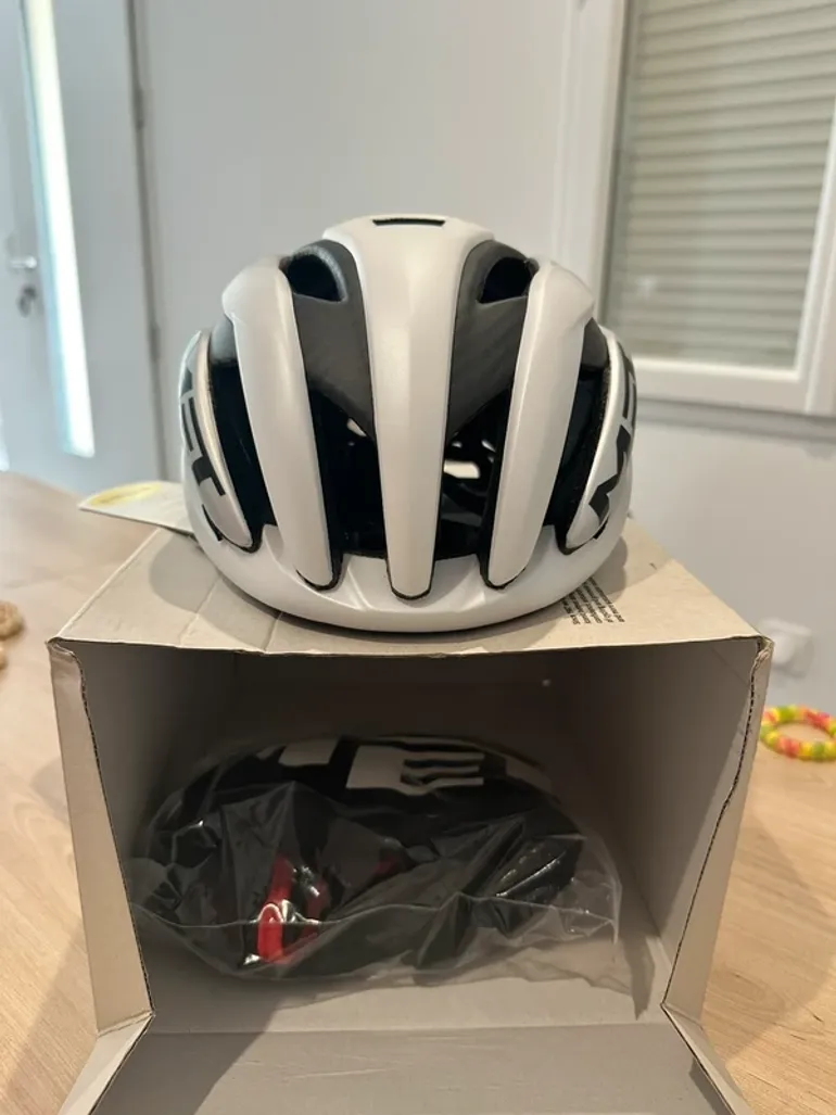 Brugt MET Trenta 3K Mips 2026 bike — billede 3 af 5