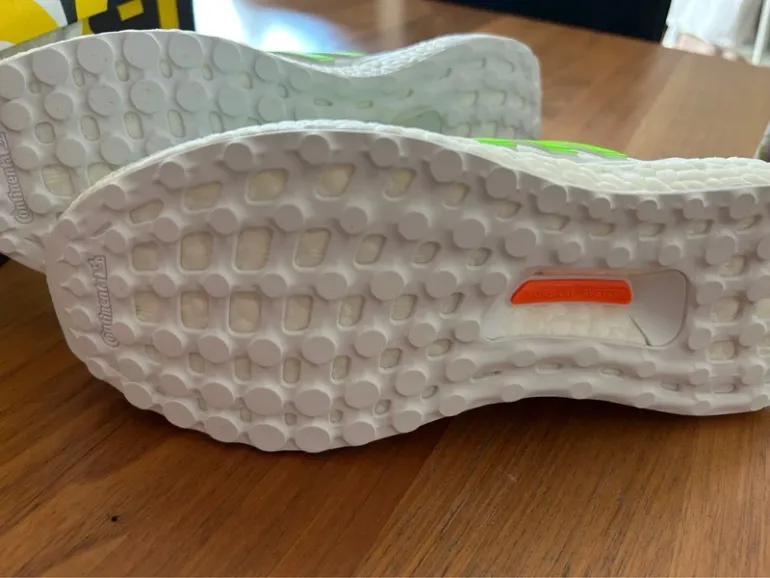 Adidas UltraBoost Clima bike usato — immagine 5 di 5