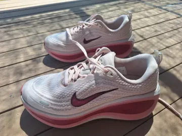 Used Nike Vomero Plus Run Running Shoes