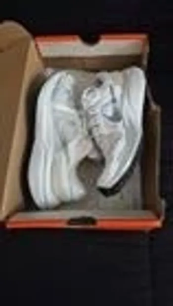 Gebrauchtes Nike Air Zoom Vomero 16 bike — Bild 4 von 6