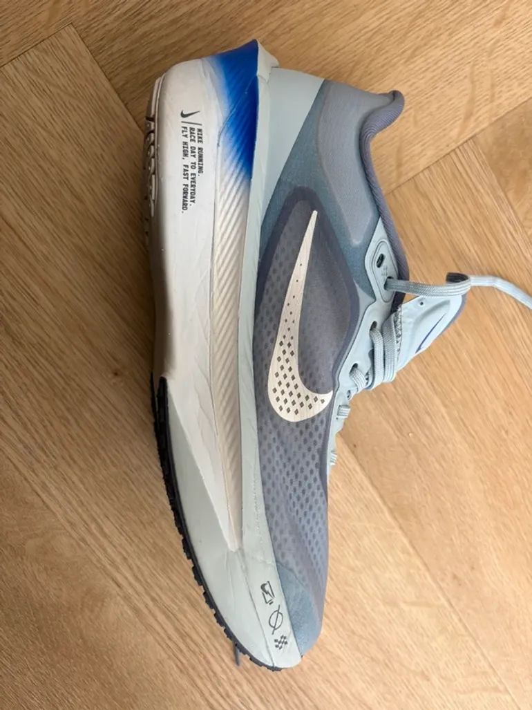 Tweedehands Nike Zoom Fly 6 bike — afbeelding 5 van 7