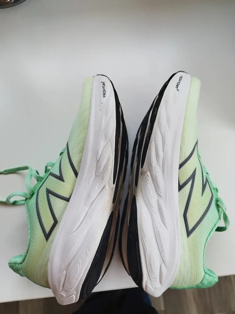 New Balance Fresh Foam X 1080 v14 bike de segunda mano — imagen 12 de 15