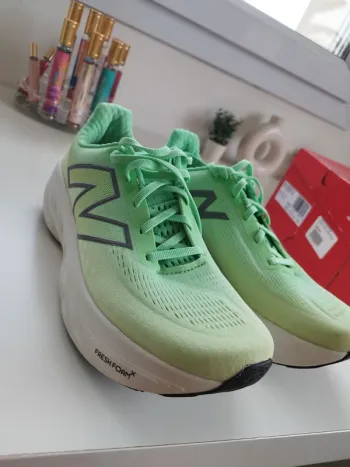 New Balance Fresh Foam X 1080 v14 bike de segunda mano — imagen 3 de 15