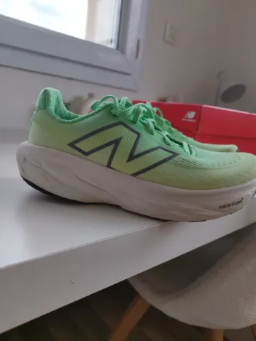 New Balance Fresh Foam X 1080 v14 Running Shoes d'occasion