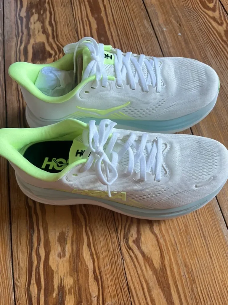 Used Hoka Clifton 11 bike — image 6 of 8