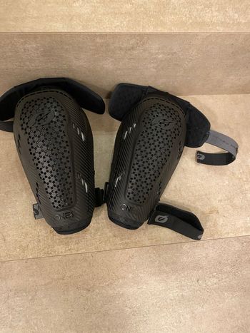 Käytetty O‘neal O'Neal Elbow Pads 2026 Cycling Clothing