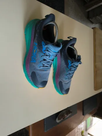 Hoka Unisex Running Shoes Running Shoes d'occasion