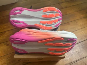 Used Asics Gel-Nimbus 28 bike — image 5 of 6