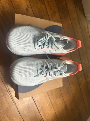 Brugt Asics Gel-Nimbus 28 Running Shoes